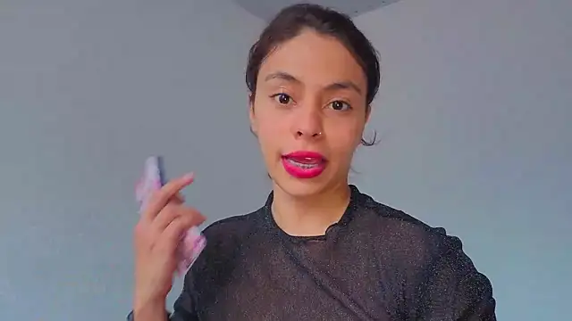 lana roman online show from February 2026 07:22:01 PM