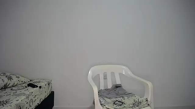 lana roman online show from September 2025 09:07:01 PM