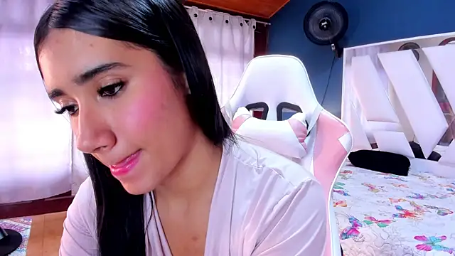 Alondra Cutie online show from March 2025 09:21:01 PM