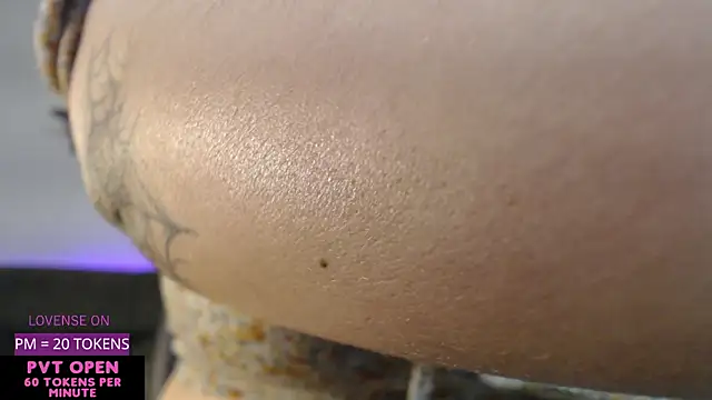 crystalll room online show from April 2026 12:34:02 AM