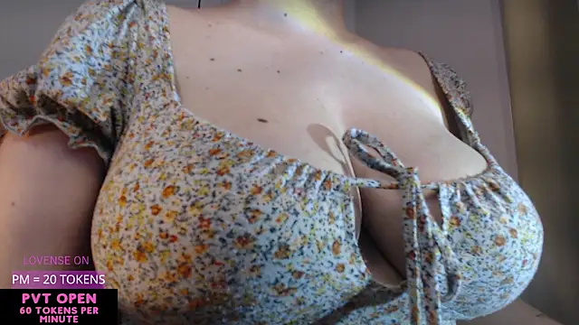 crystalll room online show from March 2026 12:34:02 AM