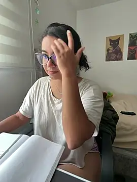 miilaklum online show from April 2026 04:35:02 PM