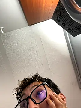 Snapshot of darkdesire_01 chatting on September 2025 01:28:02 AM darkdesire 01 online show from September 2025 01:28:02 AM