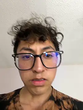 Snapshot of darkdesire_01 chatting on October 2025 02:24:02 AM darkdesire 01 online show from October 2025 02:24:02 AM