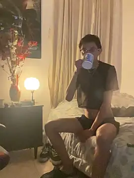 Snapshot of darkdesire_01 chatting on January 2025 01:32:02 AM darkdesire 01 online show from January 2025 01:32:02 AM