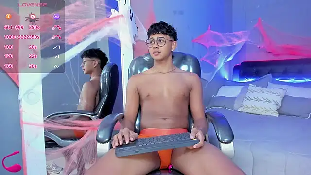 Snapshot of Dawn16_ chatting on October 2025 09:15:02 PM Dawn16 online show from October 2025 09:15:02 PM