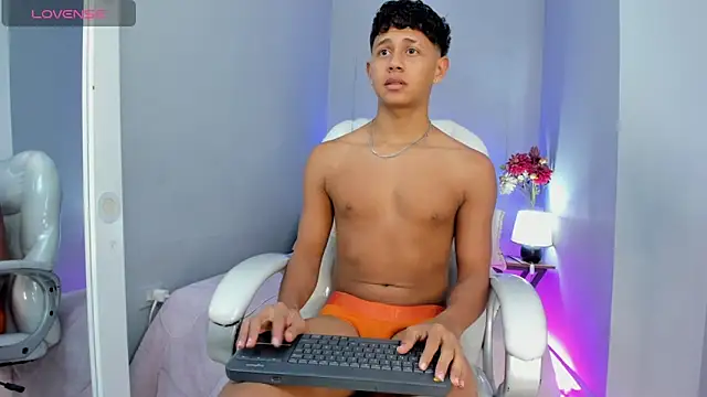 Dawn16  online show from March 2026 08:43:01 PM