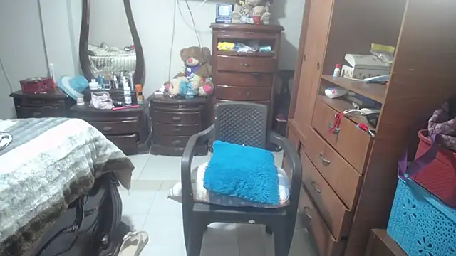 jazmin mature  online show from March 2026 12:42:02 PM