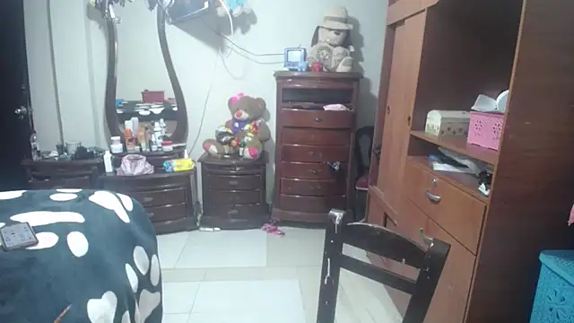 jazmin mature  online show from February 2026 11:51:01 AM