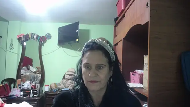 Snapshot of jazmin_mature_ chatting on October 2025 10:17:01 AM jazmin mature online show from October 2025 10:17:01 AM