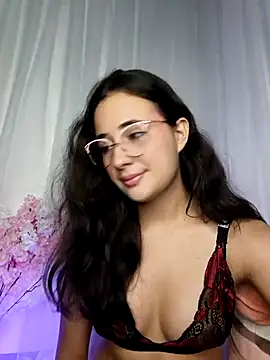 Snapshot of baaby-miiaa chatting on September 2025 03:11:01 AM baaby-miiaa online show from September 2025 03:11:01 AM