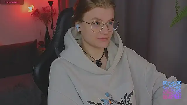  JessieVibes online show from May 2026 01:20:01 PM