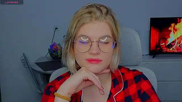 Snapshot of _JessieVibes chatting on February 2025 04:39:02 PM JessieVibes online show from February 2025 04:39:02 PM