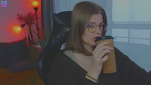  JessieVibes online show from April 2026 01:19:01 PM