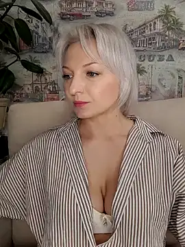 Snapshot of Anesteishen chatting on March 2025 06:41:01 AM Anesteishen online show from March 2025 06:41:01 AM