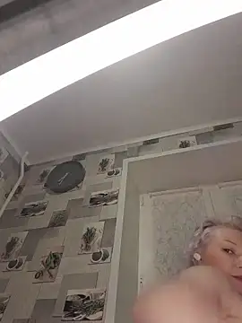 Snapshot of Anesteishen chatting on November 2025 04:40:02 PM Anesteishen online show from November 2025 04:40:02 PM