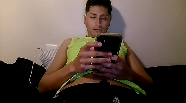 Snapshot of PerroDemonioHot chatting on February 2025 01:47:02 AM PerroDemonioHot online show from February 2025 01:47:02 AM