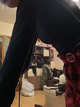 Snapshot of mollyEXD chatting on November 2025 08:35:01 PM mollyEXD online show from November 2025 08:35:01 PM