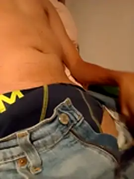 boyvergon online show from November 2025 05:57:01 PM