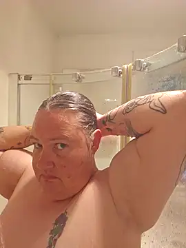 Snapshot of k1w1bbw chatting on January 2025 06:34:01 AM k1w1bbw online show from January 2025 06:34:01 AM