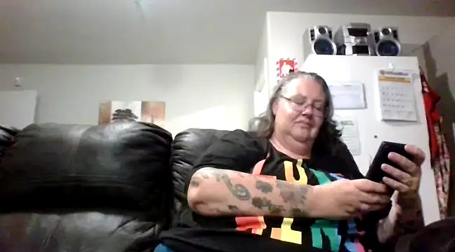 Snapshot of k1w1bbw chatting on February 2025 08:19:02 AM k1w1bbw online show from February 2025 08:19:02 AM