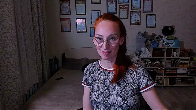 red rocco online show from February 2025 06:32:02 PM