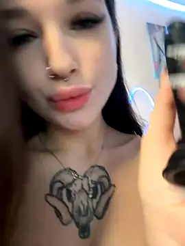 Arya Black online show from November 2025 05:08:01 AM