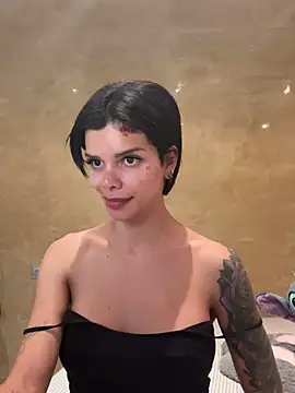 Snapshot of Rosariolovex chatting on February 2025 01:51:02 PM Rosariolovex online show from February 2025 01:51:02 PM