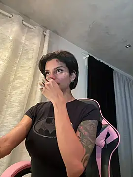 Snapshot of Rosariolovex chatting on February 2025 12:40:01 PM Rosariolovex online show from February 2025 12:40:01 PM