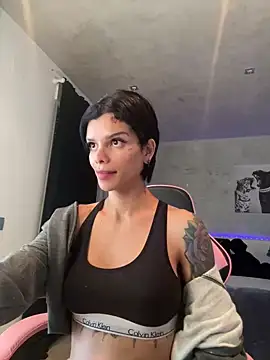 Snapshot of Rosariolovex chatting on February 2025 11:44:02 AM Rosariolovex online show from February 2025 11:44:02 AM