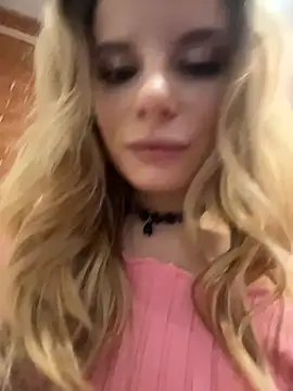 Snapshot of LanaSparks chatting on December 2025 04:11:02 AM LanaSparks online show from December 2025 04:11:02 AM