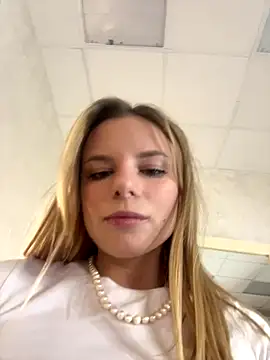 LanaSparks online show from October 2025 10:27:01 AM