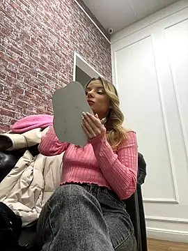 Snapshot of LanaSparks chatting on October 2025 04:22:02 AM LanaSparks online show from October 2025 04:22:02 AM