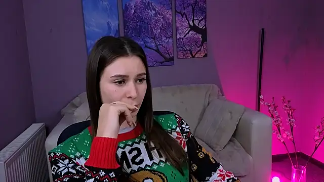 flora ri online show from November 2025 03:15:02 PM