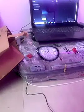 YourSuperTanya online show from October 2025 06:34:02 AM