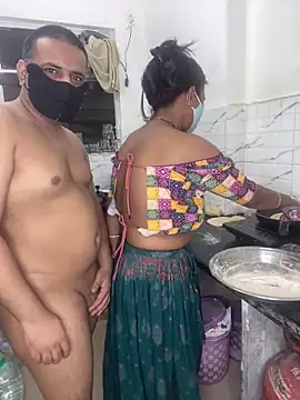 YourSuperTanya online show from March 2026 04:19:01 PM