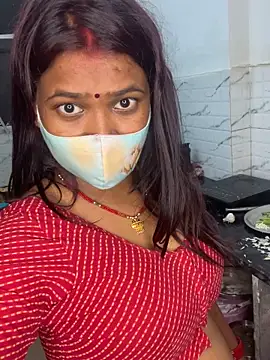 YourSuperTanya online show from March 2026 05:36:01 PM
