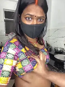 YourSuperTanya online show from December 2025 08:04:02 PM