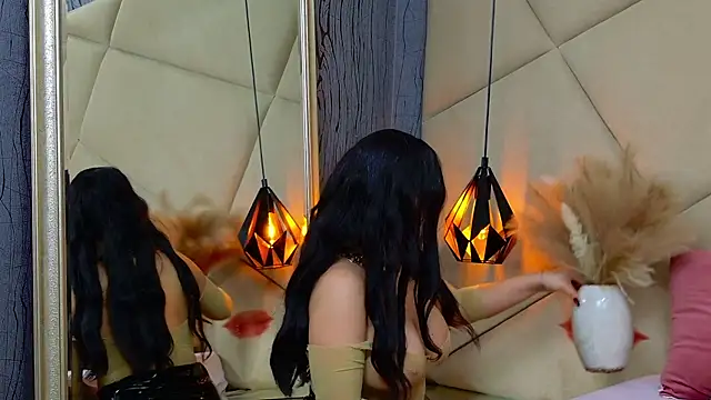 ChloeFrost online show from November 2025 06:01:02 AM