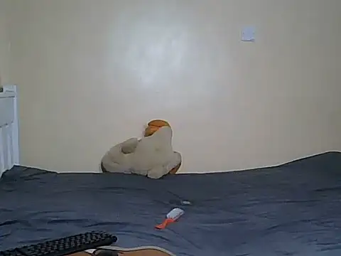 Vprettieeer online show from March 2026 06:53:01 PM