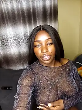 Vprettieeer online show from November 2025 10:15:02 PM