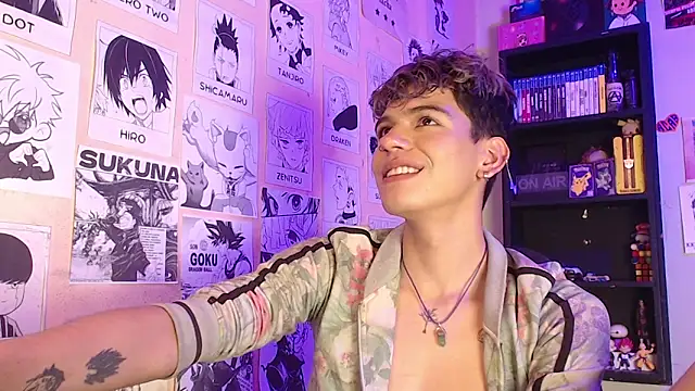 Snapshot of Mickey_Magic chatting on March 2025 11:09:01 AM Mickey Magic online show from March 2025 11:09:01 AM