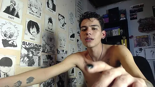 Snapshot of Mickey_Magic chatting on March 2025 05:16:01 AM Mickey Magic online show from March 2025 05:16:01 AM