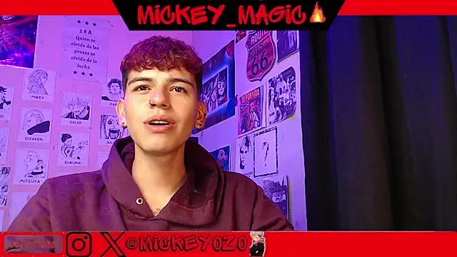 Snapshot of Mickey_Magic chatting on March 2025 07:03:01 AM Mickey Magic online show from March 2025 07:03:01 AM