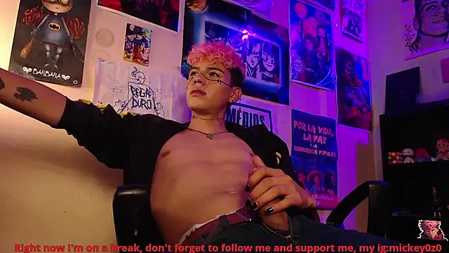 Mickey Magic online show from November 2025 03:55:02 AM