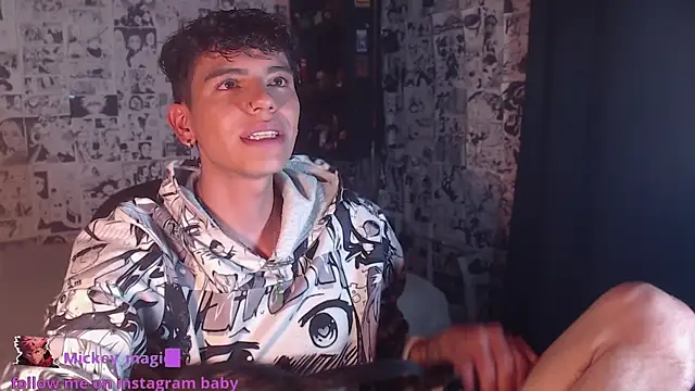 Mickey Magic online show from November 2025 04:35:02 AM