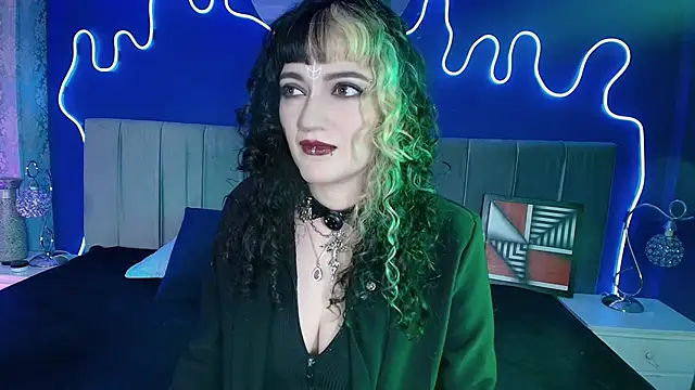 JeanneSabatier online show from May 2026 07:45:02 PM