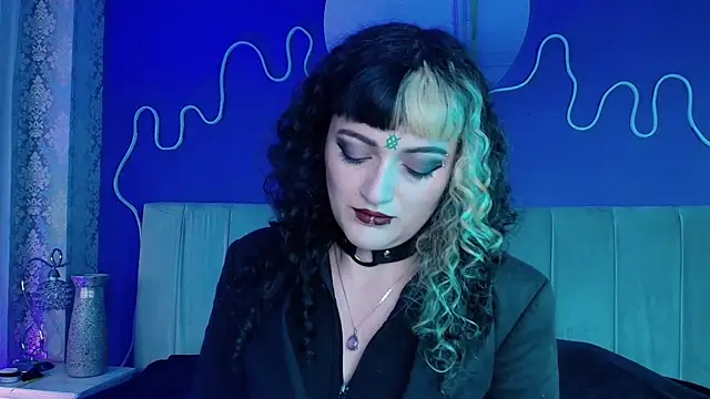 JeanneSabatier online show from June 2026 07:57:02 PM