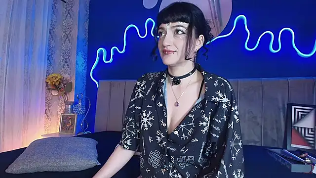 JeanneSabatier online show from March 2026 08:03:01 PM