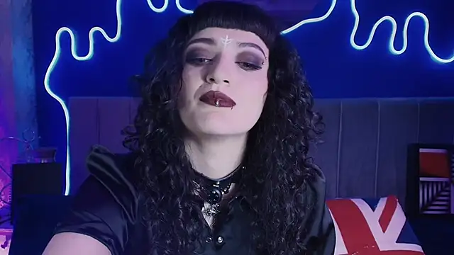 JeanneSabatier online show from June 2026 07:30:02 PM